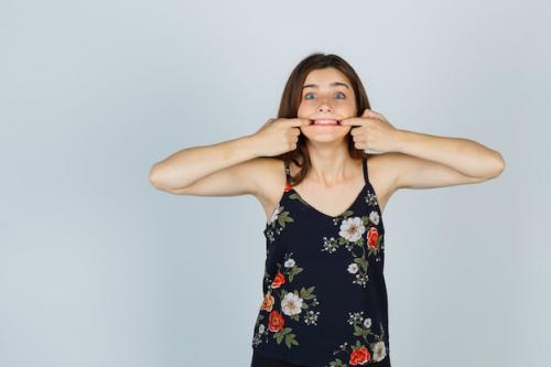 Как здоровье десен влияет на крепость зубов. Секреты укрепления десен