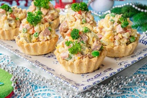 Какие блюда лучше приготовить к праздничному столу для отца Павла. Что приготовить на День рождения: 20 рецептов быстро и вкусно