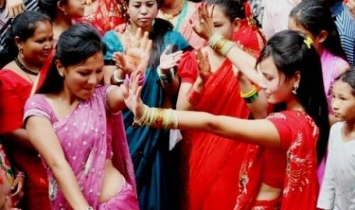 Какие традиции связаны с поздравлениями с днем рождения в разных культурах. Традиции празднования семейных дней рождения в разных странах мира