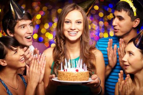 Как написать короткое и искреннее поздравление коллеге: советы и примеры 01 Как написать короткое и искреннее поздравление коллеге: советы и примеры 01