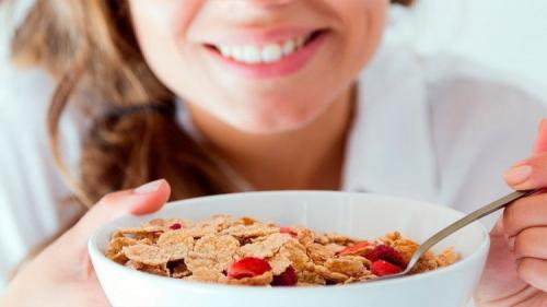 Секрет красоты: какие продукты действительно полезны для кожи, волос и ногтей 03 Секрет красоты: какие продукты действительно полезны для кожи, волос и ногтей 03