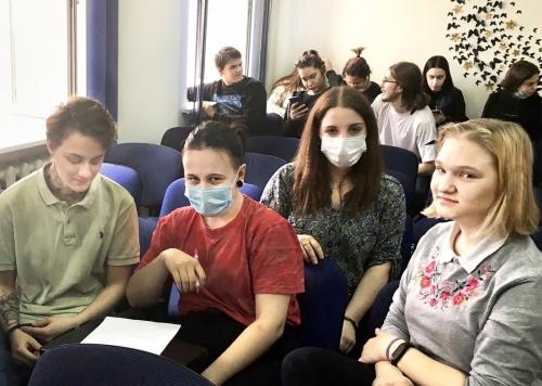 Какие виды поддержки и консультации доступны подросткам для вопросов репродуктивного здоровья. Разговор о репродуктивном здоровье: врачи  подростки