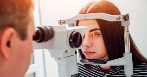 Чем полезен лютеин для защиты глаз от синего света. Как лютеин улучшает и защищает зрение