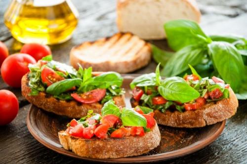 Какие закуски можно приготовить на перекус между основными приемами пищи. 20 рецептов для полезного и быстрого перекуса