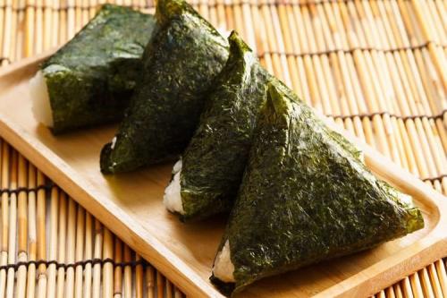 Какие закуски можно приготовить на перекус между основными приемами пищи. 20 рецептов для полезного и быстрого перекуса