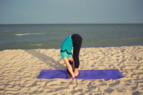 Как йога может помочь при болях в спине и шеи 01 Как йога может помочь при болях в спине и шеи 01